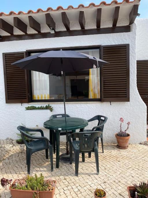 Sunny Villa With Golf Front View Βιλαμούρα Εξωτερικό φωτογραφία