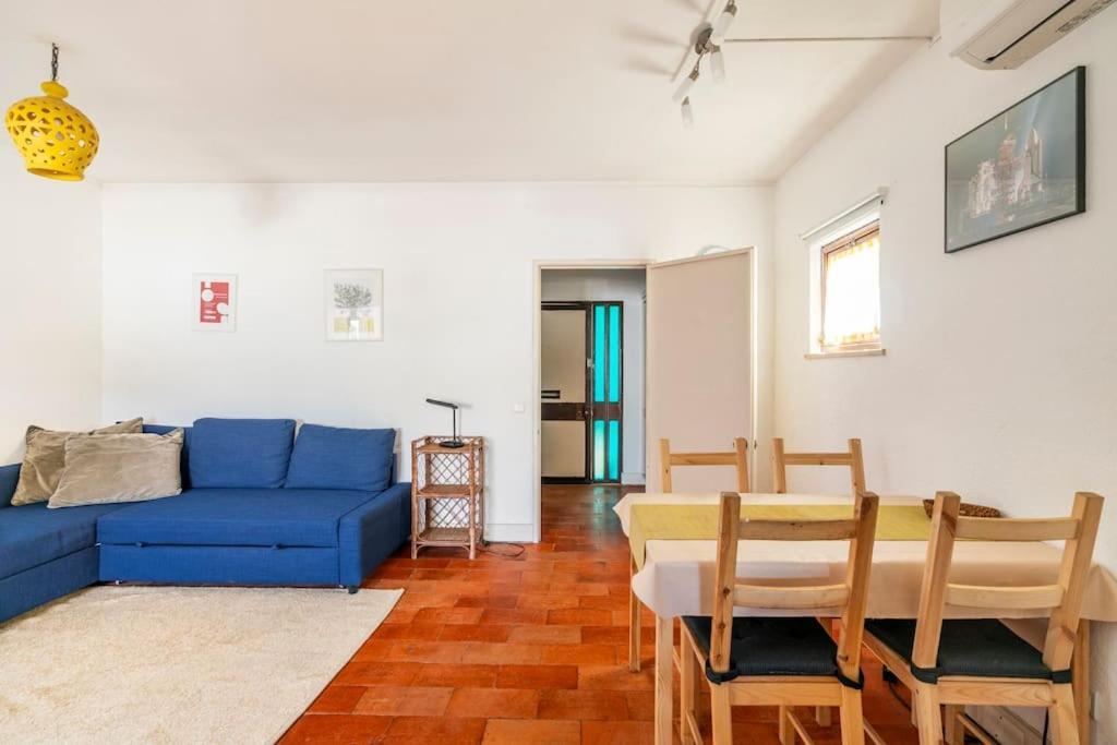 Sunny Villa With Golf Front View Βιλαμούρα Εξωτερικό φωτογραφία